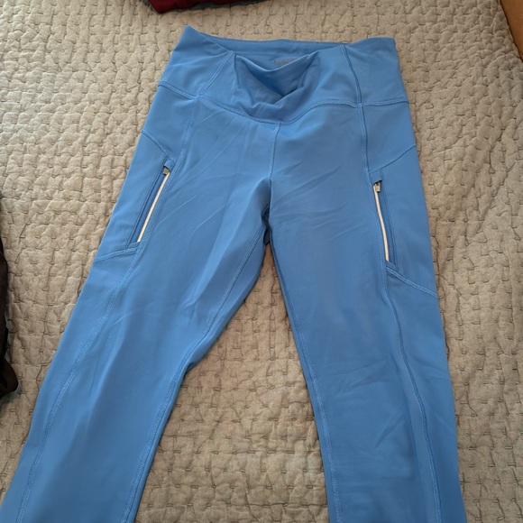 ATHLETA RAINIER TIGHT IN SMALL PETITE - Picture 2 of 3